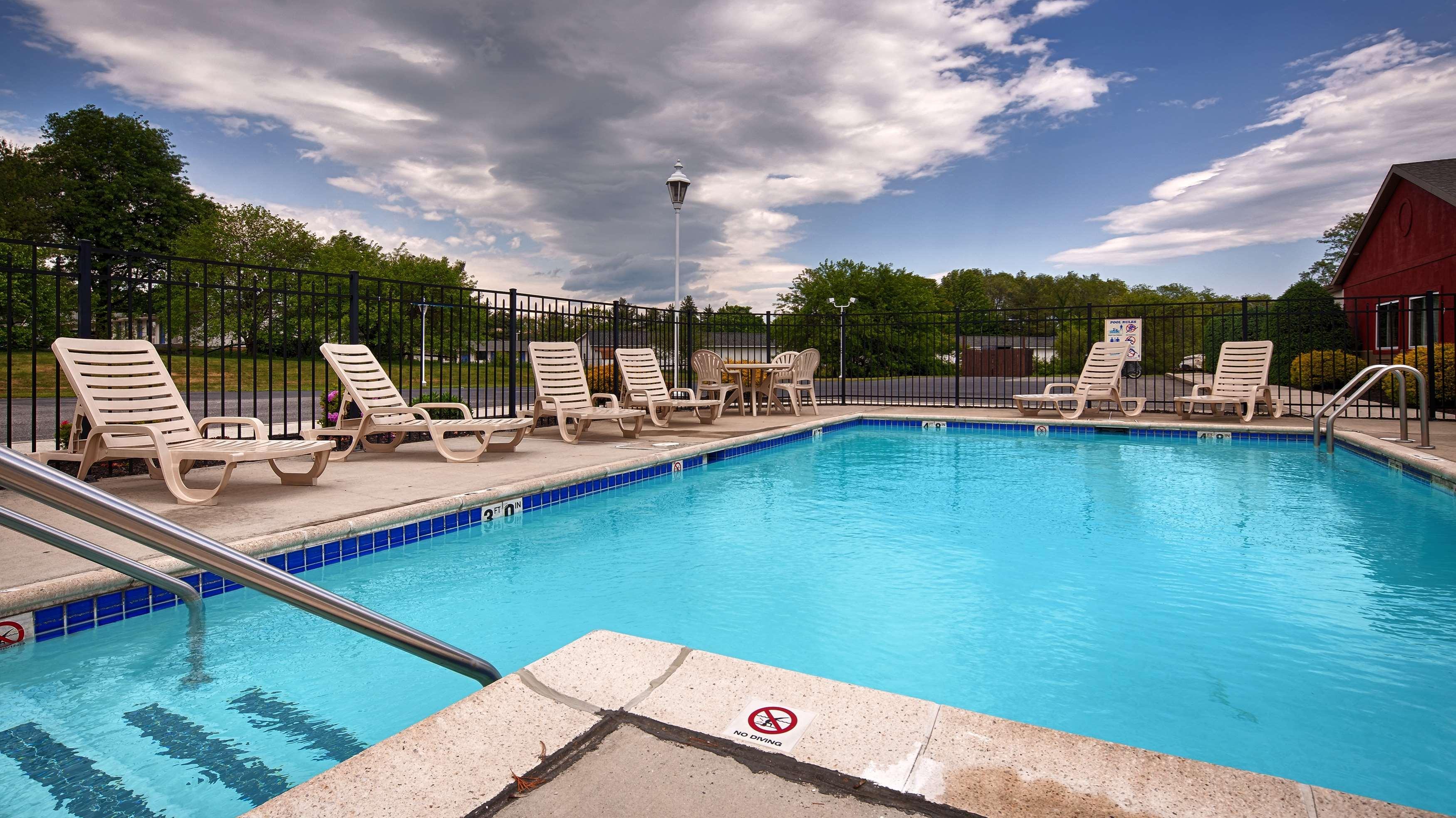 Best Western Carlisle Hotel Exterior photo